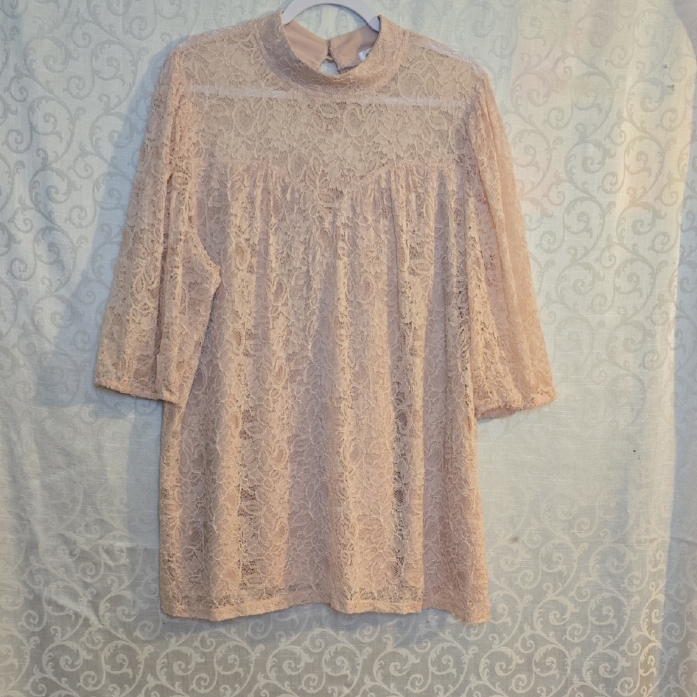 Elegant Lace Top